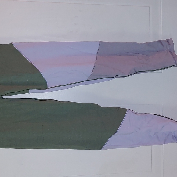 Aerie chill play move leggings - Picture 3 of 7